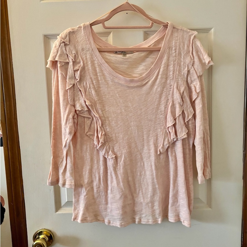 Seven7 Women's Pink Ruffled Top size large